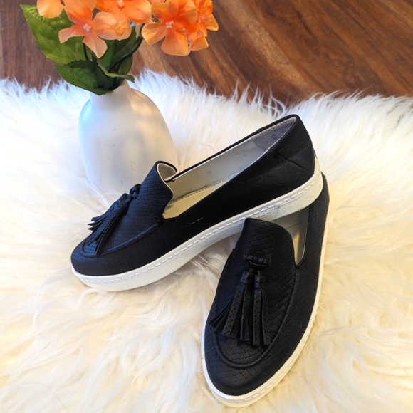 Franco Sarto Shoes - Franco Sarto Shoes Alosa Tassle Black Slip On Casual Loafers Size 6